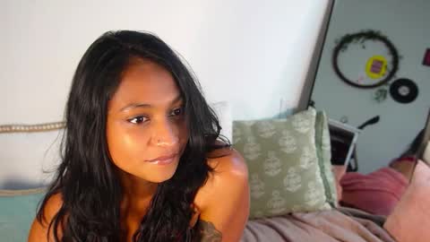 Zara online show from October 29, 8:31 pm