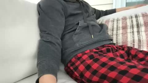 y961888 online show from March 30, 6:19 pm