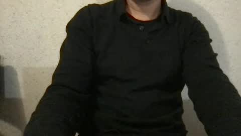 y961888 online show from March 31, 9:04 pm