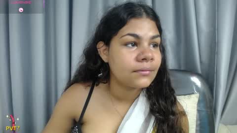 yazhini online show from June 9, 11:43 am