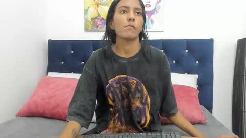 yaiza_sexylovee online show from January 9, 12:27 am