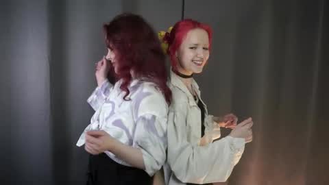 Gina and Mia online show from May 6, 7:47 am