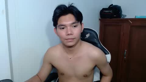 Eian online show from December 4, 2:33 am