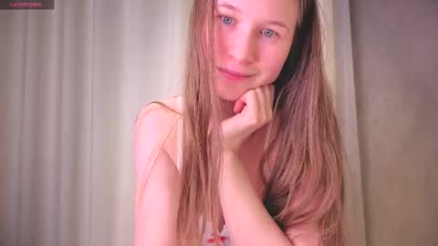 Yana  online show from October 11, 2:11 pm