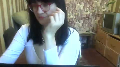 yanafiesta online show from September 25, 12:01 pm