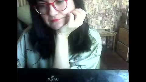 Snapshot of yanafiesta chatting on September 22, 9:46 am yanafiesta online show from September 22, 9:46 am