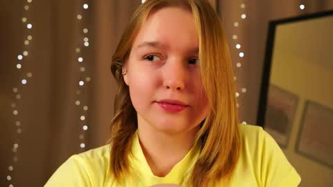 Kate online show from February 2, 3:09 pm