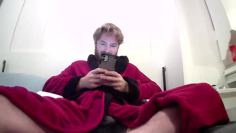 Snapshot of yankmyfrank chatting on February 13, 2:56 am yankmyfrank online show from February 13, 2:56 am