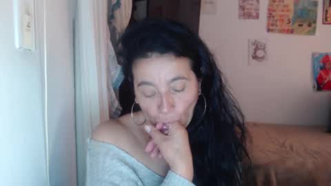 yasmin_love85 online show from December 19, 3:18 pm