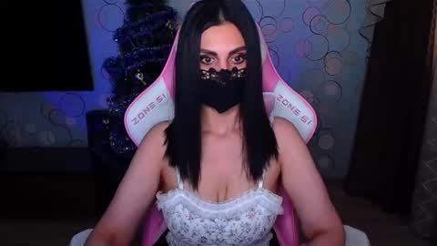 yasmina online show from January 12, 7:15 am