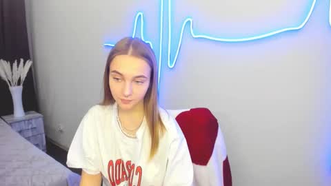 Yasmina online show from March 10, 2:59 pm