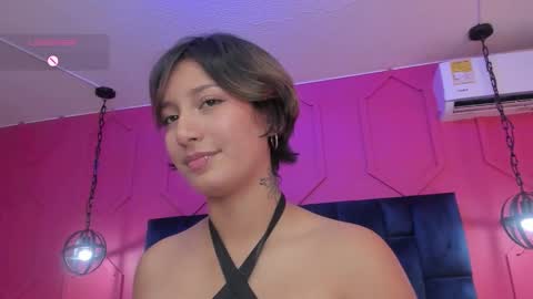 Yazmin online show from January 31, 7:11 pm