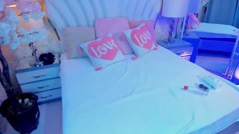  YazminJenner  online show from March 12, 8:29 am