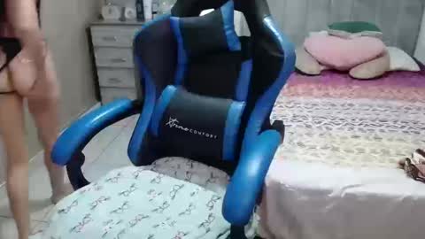 yeibles_hana2 online show from October 17, 12:47 am