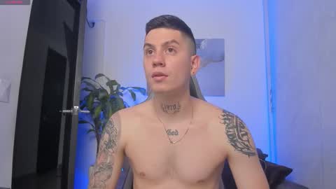 YEIKO ROMERO online show from October 23, 5:25 pm