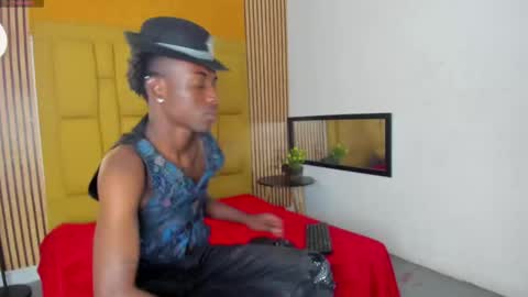 yenrouse online show from March 12, 8:31 pm