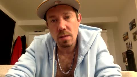 yesplesae online show from February 4, 7:29 am