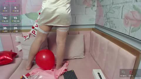 yess__daddy online show from February 14, 10:17 am