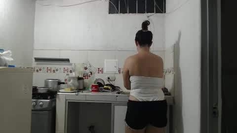 yessica and andres online show from October 24, 11:27 pm