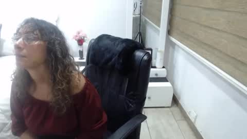 jessy online show from October 11, 2:27 am