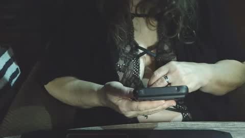 yessirprincesspet online show from January 19, 5:17 am