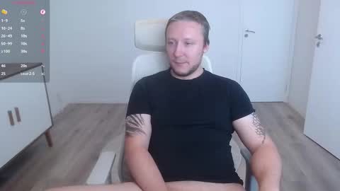 Snapshot of yhdxhy chatting on September 13, 1:13 pm James online show from September 13, 1:13 pm