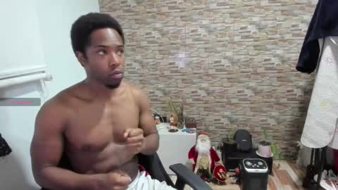 yinyyanghot online show from December 16, 1:02 am