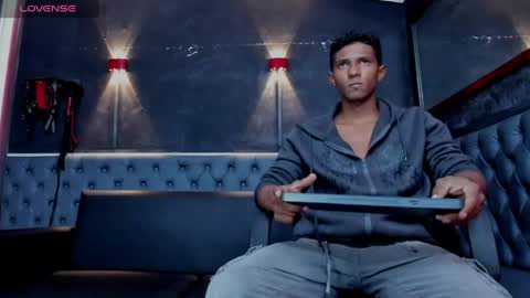 Yoel online show from June 5, 11:48 am