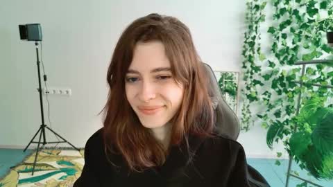 Snapshot of yoka_paradoxxx chatting on September 12, 9:44 am yoka_paradoxxx online show from September 12, 9:44 am
