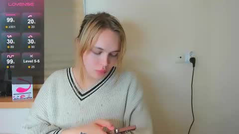 yomoyoo online show from March 10, 6:23 pm