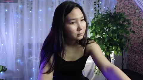 i am Yoon online show from October 17, 12:42 pm