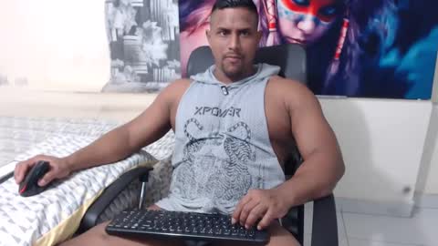 yordanocleys online show from October 11, 2:49 am