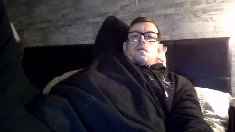 yorkshirewood online show from November 30, 8:05 pm