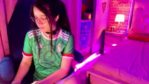 yorumakie online show from June 28, 10:17 pm