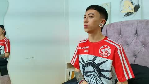 Yoshua Smith online show from March 28, 7:15 pm