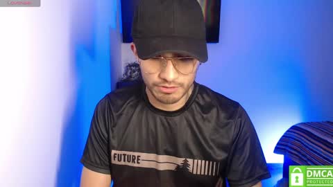 yoshy_man online show from April 9, 3:21 am