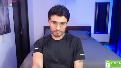 yoshy_man online show from November 8, 3:20 am