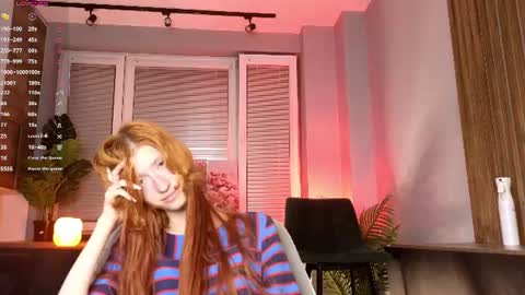 Elizabeth brunette -- Darline blonde  online show from July 31, 7:04 pm
