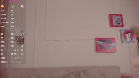 Elizabeth brunette -- Darline blonde  online show from August 6, 2:59 pm