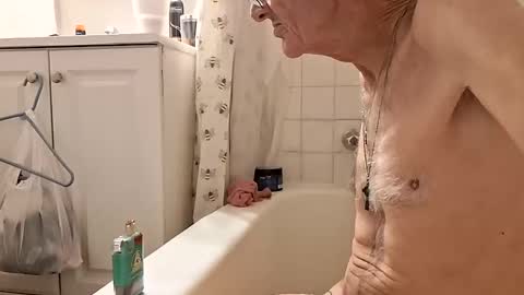 strip cam 21 online show from September 18, 9:46 am