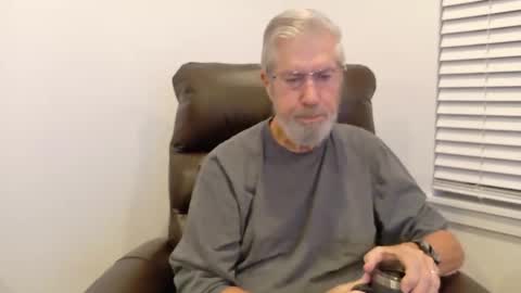 Colorado Guy Straight online show from October 5, 11:40 am