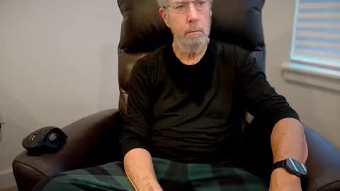 Colorado Guy Straight online show from November 7, 1:46 pm