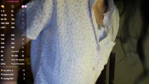 mia3 online show from March 11, 5:32 am