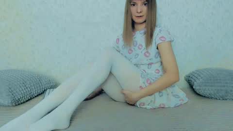 Lily online show from February 19, 11:49 am