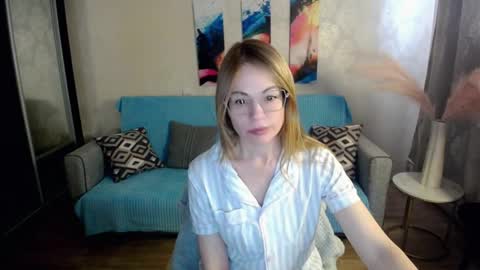 your_crush_12 online show from November 17, 7:44 am