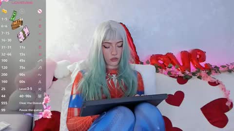 Sheryl online show from February 11, 12:06 am