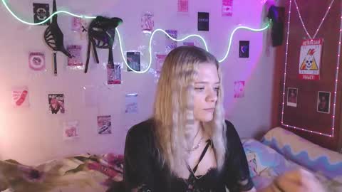 Your Horny Friends online show from October 3, 3:53 pm