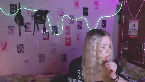 Your Horny Friends online show from October 14, 3:04 pm