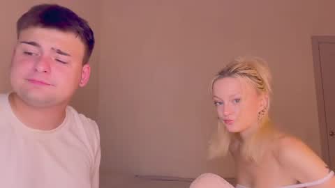 your_molly_mark online show from August 2, 11:06 pm