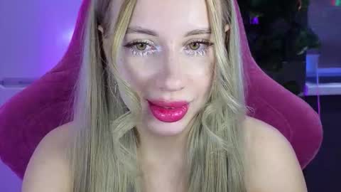 Alice  online show from January 18, 1:03 am